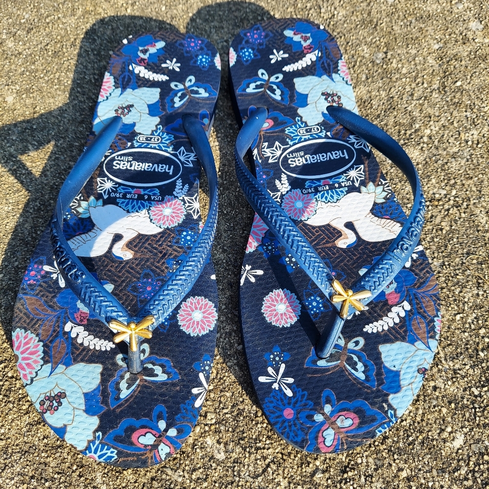 Havaianas - Blue & Pink Dragonfly Design Flip-Flops